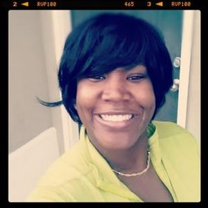 Meet your Posher, Liana